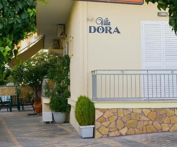 Dora شقة تولو